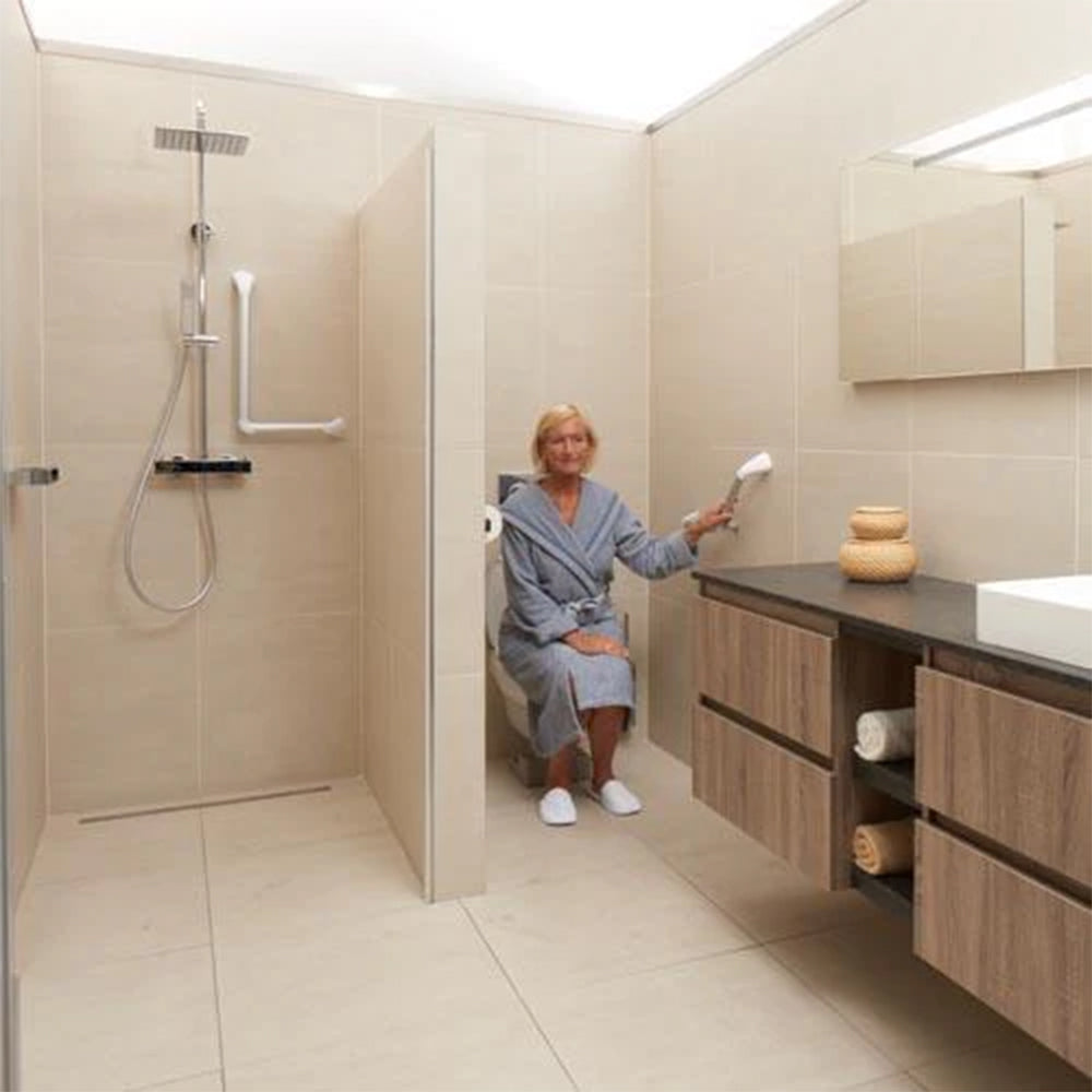 Secucare wandbeugel 45 graden gemonteerd op de muur